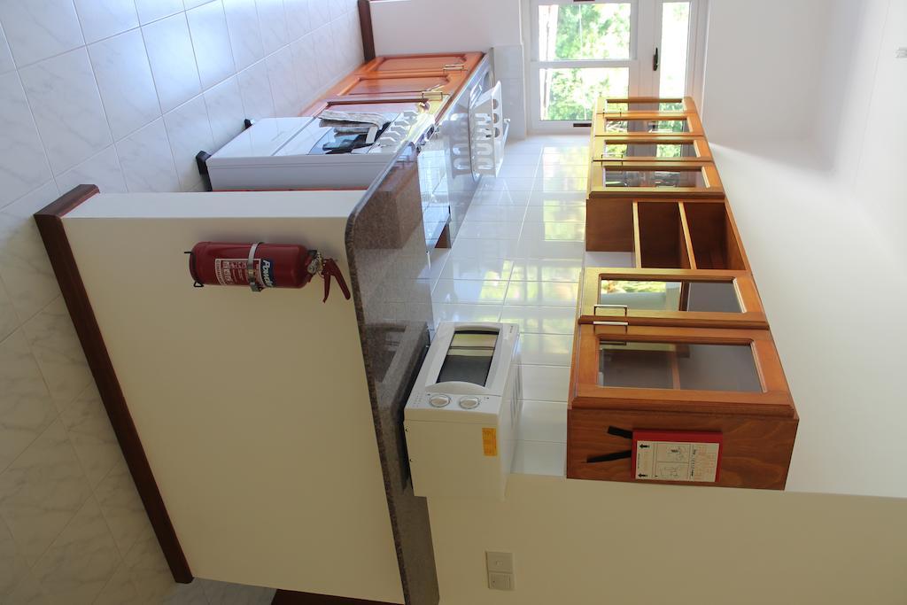 Central Self Catering Apartments Felicite Island Bagian luar foto
